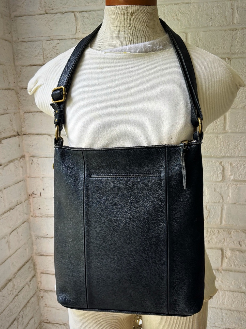 THE SAK  convertible LADERA pebbled leather BLACK crossbody POCKETS bag - Picture 7 of 14